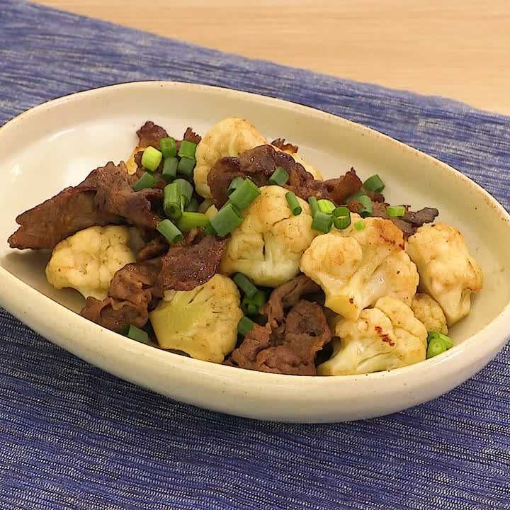 カリフラワーと牛肉のオイスター炒め