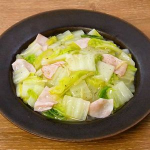 「白菜とハムのとろとろ煮」のレシピ動画