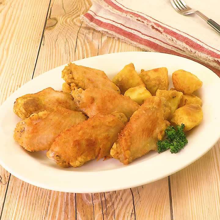 パリパリスパイシー 手羽中のカレーフライのレシピ動画 作り方 Delish Kitchen