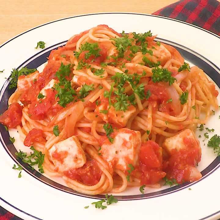 メカジキのトマトソースパスタ