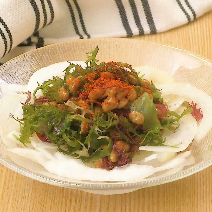 海藻のピリ辛ネバサラダ