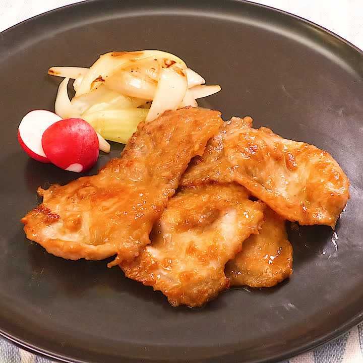 お弁当にもぴったり 豚ロースのごまみそ焼きのレシピ動画 作り方 Delish Kitchen