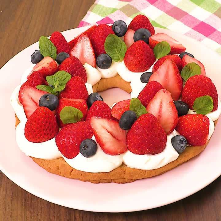 ベリーのリースケーキ