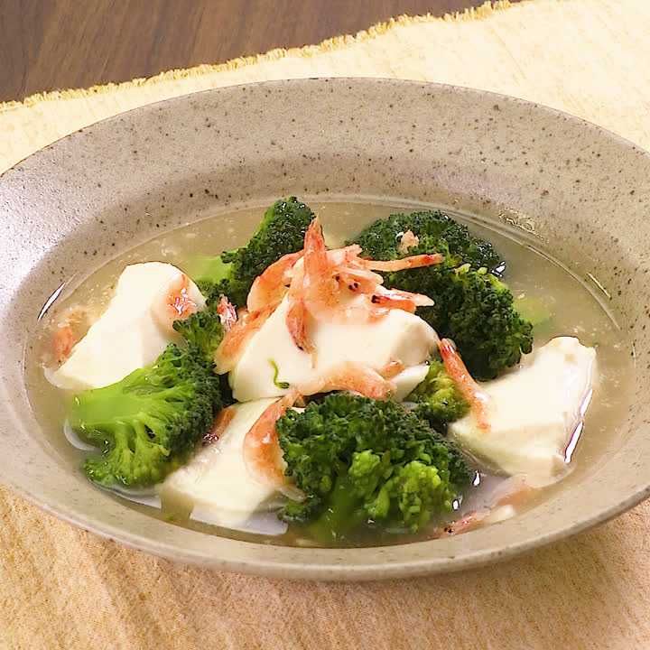 ブロッコリーと豆腐の桜えびあん