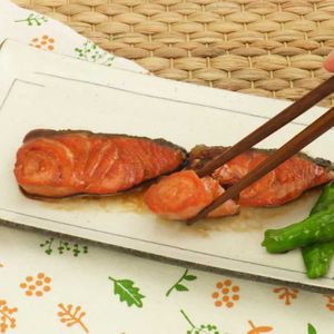 [幼児食　2歳頃から]鮭のフライパン照り焼き