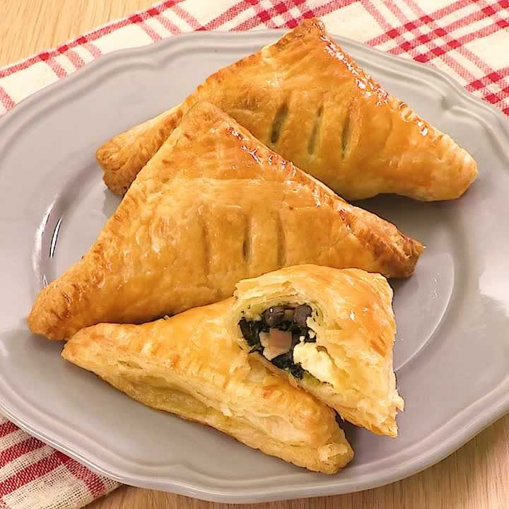 ほうれん草ときのこのチーズパイ