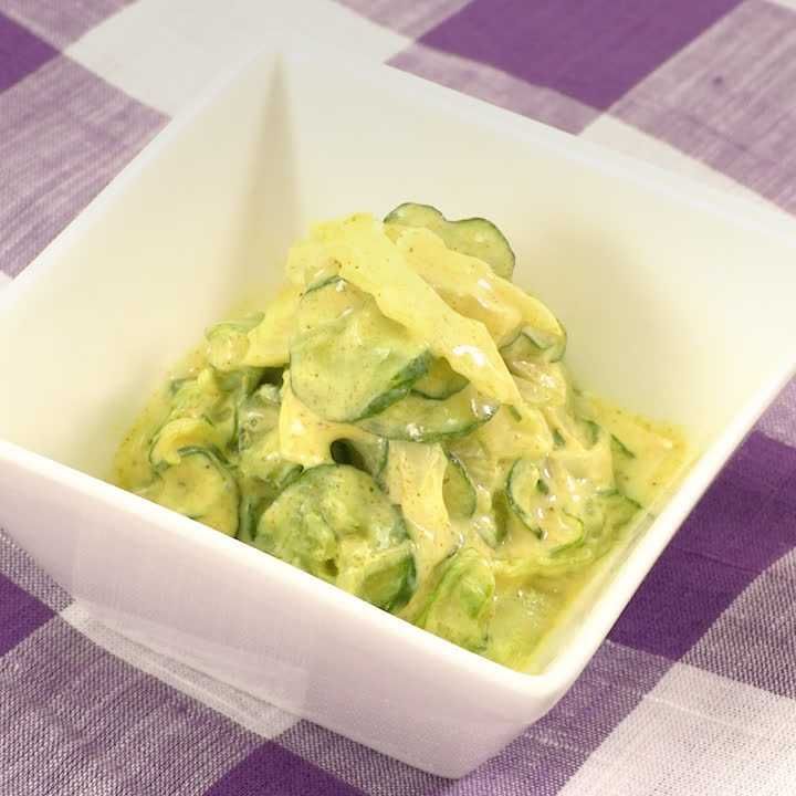 セロリのカレーヨーグルト和え