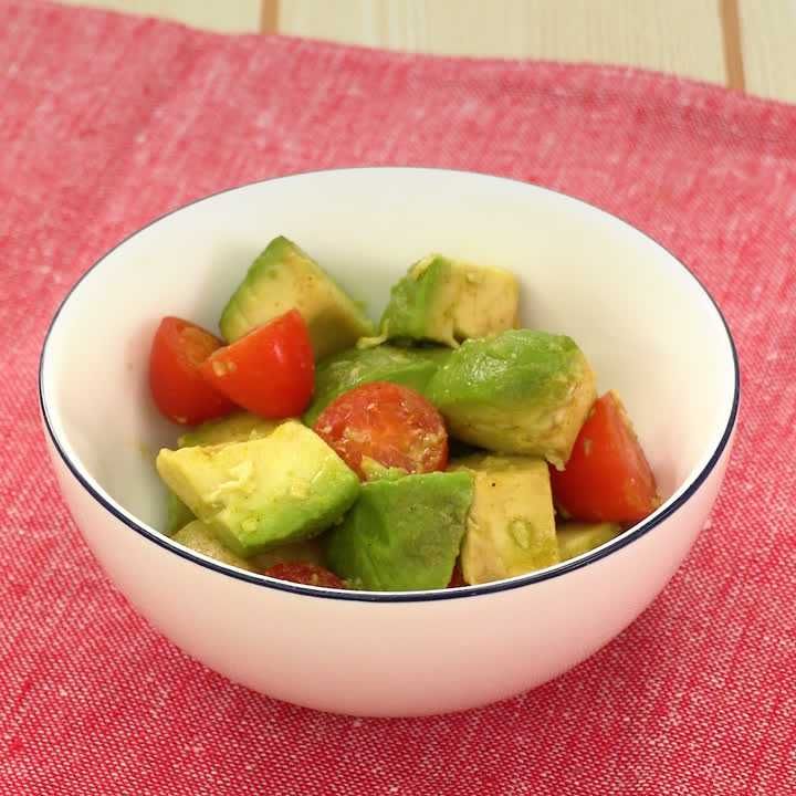 アボカドとミニトマトのスパイスピクルス