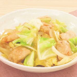 食べ過ぎ注意 鶏むね肉キャベツポン酢炒めのレシピ動画 作り方 Delish Kitchen