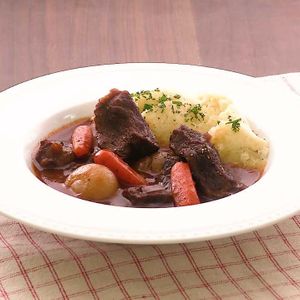 圧力鍋で本格ビーフシチュー