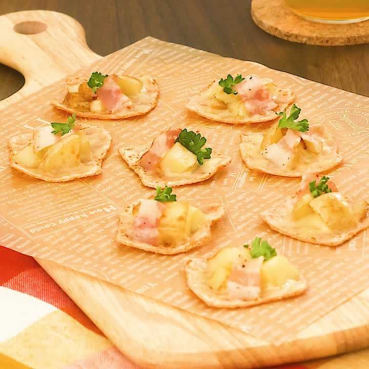 新じゃがとベーコンのカリカリチーズ焼き