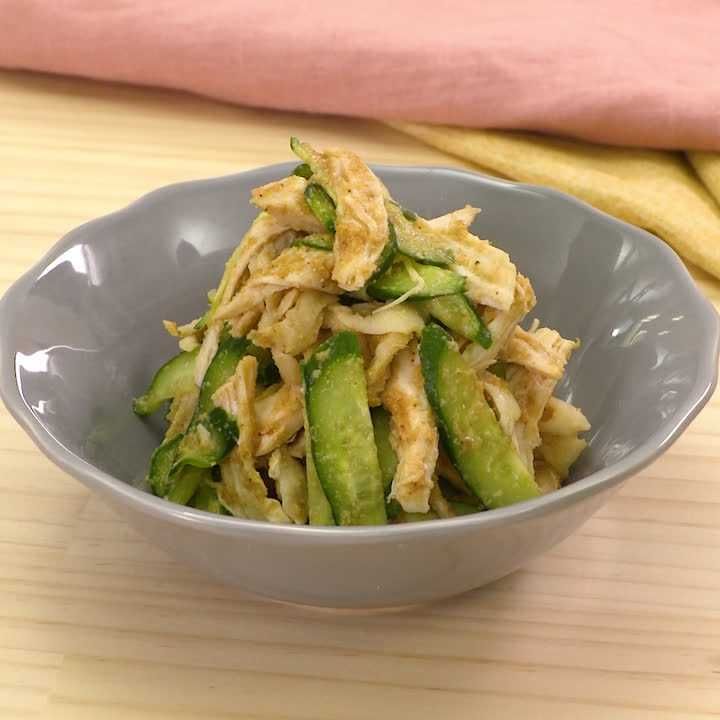 鶏むね肉のごまみそ和え