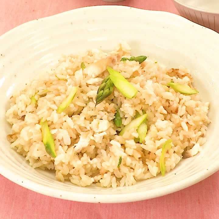 鯛とアスパラのみそ香る炊き込みご飯