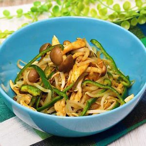 「もやしのカレーあえ」のレシピ動画