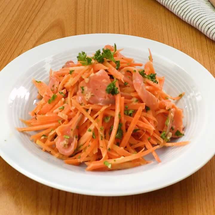 新にんじんとサーモンのオニオンラペ