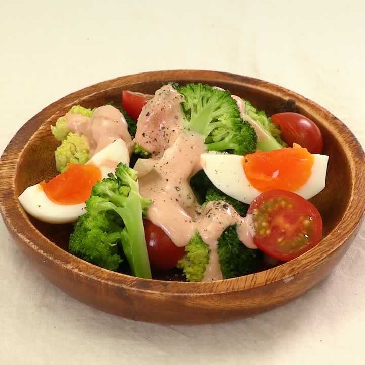 簡単こくうま！ ブロッコリーのオーロラサラダのレシピ動画・作り方 | DELISH KITCHEN