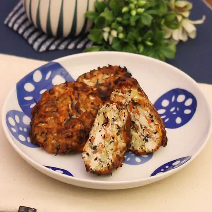 キャベツとにんじんのがんもどき