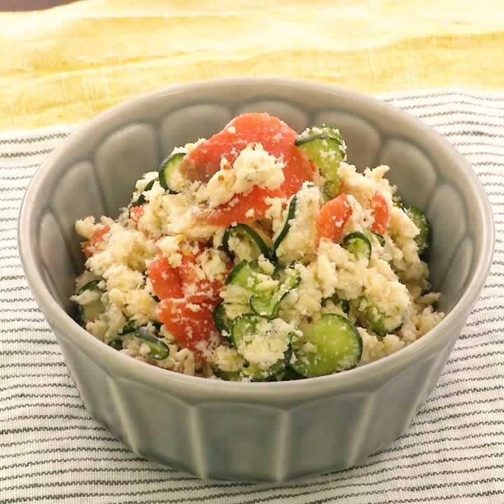 スモークサーモンのポテサラ風