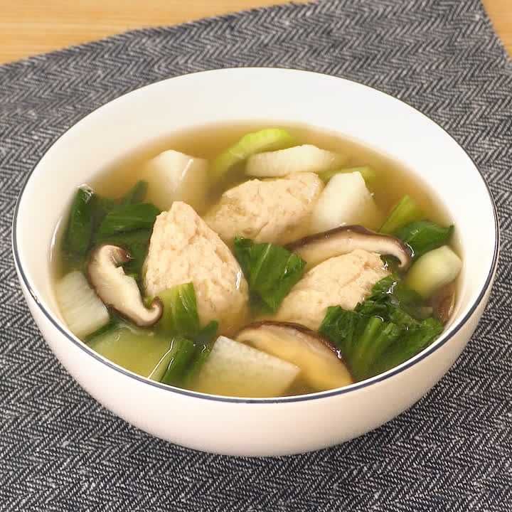 長芋と鶏ひき肉のふんわり肉団子スープ