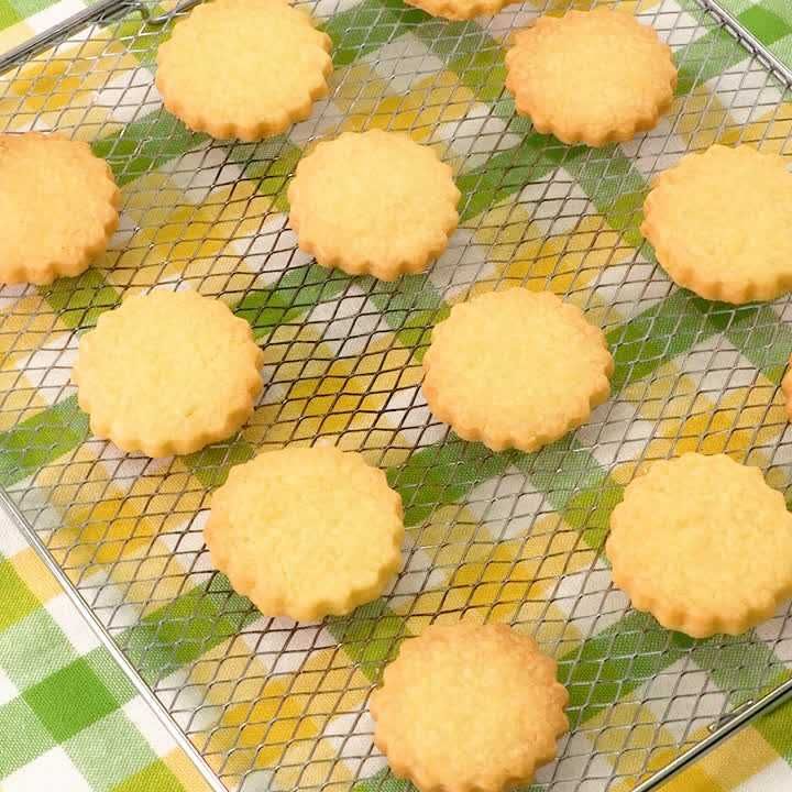 お菓子もごはんも!小麦粉とバターのレシピ30選