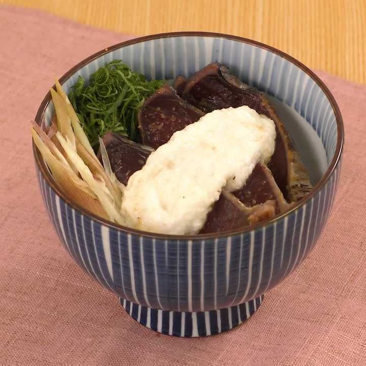 カツオの山かけ丼