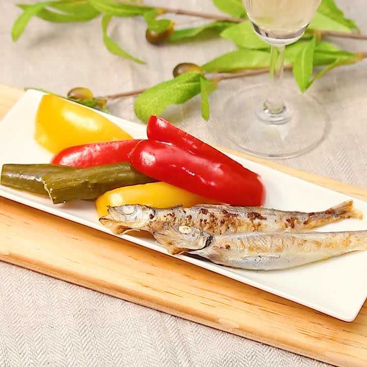 ししゃもとパプリカの彩りピクルス