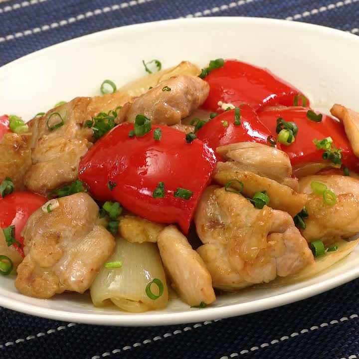 鶏肉と玉ねぎのめんつゆマヨ炒め