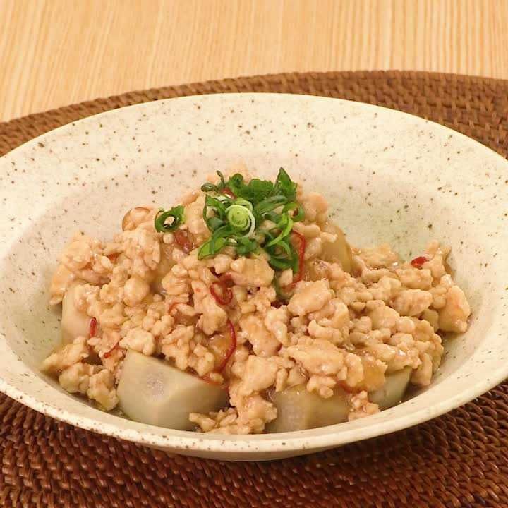 里芋のピリ辛そぼろあんかけ