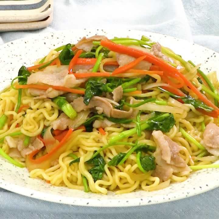 せりのオイスターソース焼きそば