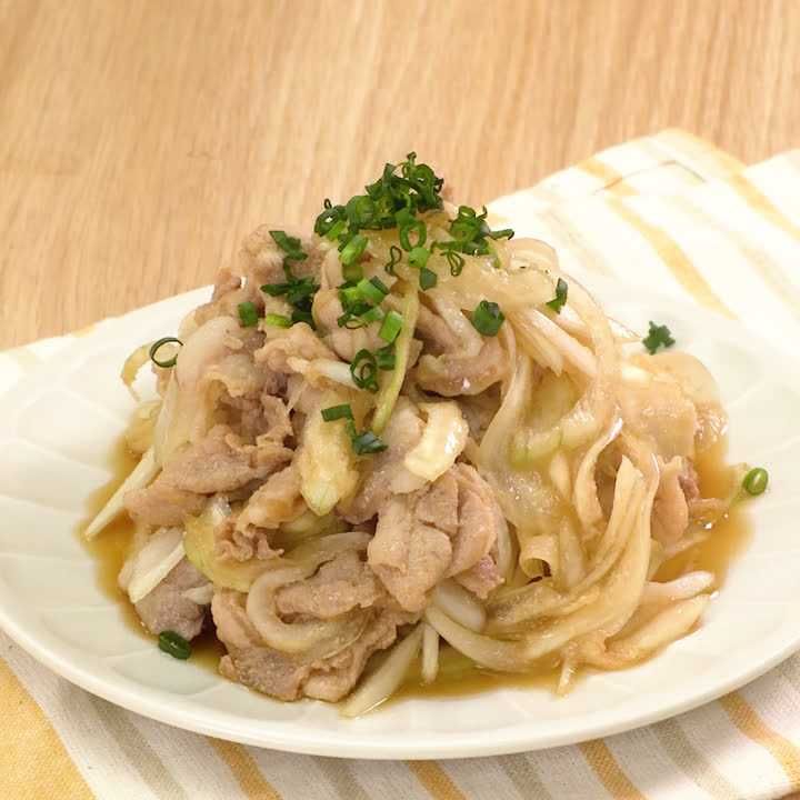 豚肉と新玉の生姜しょうゆ和え