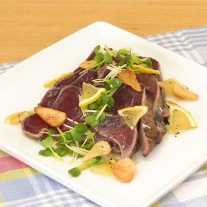 「カツオのたたきカルパッチョ」のレシピ動画