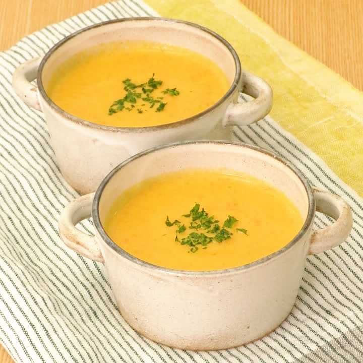 新玉ねぎのにんじんポタージュ