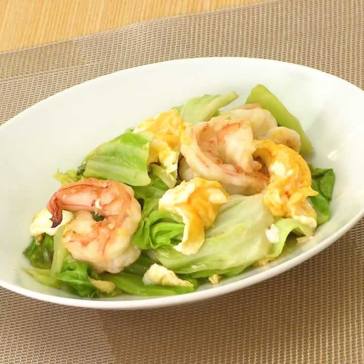 春キャベツと海老の卵炒め