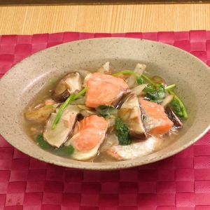 鮭とごぼうの和風あん