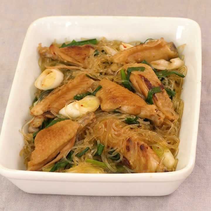 春雨と手羽中のピリ辛煮