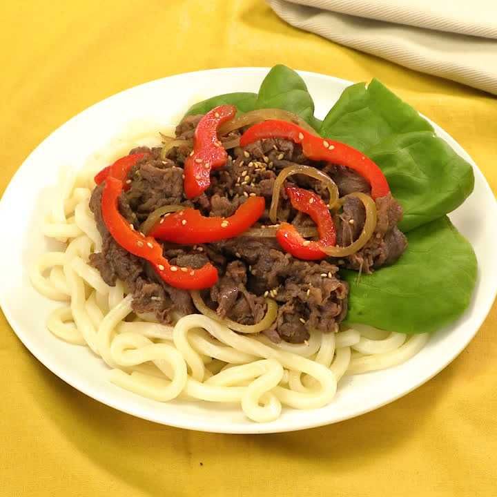 牛肉とパプリカのプルコギのっけうどん