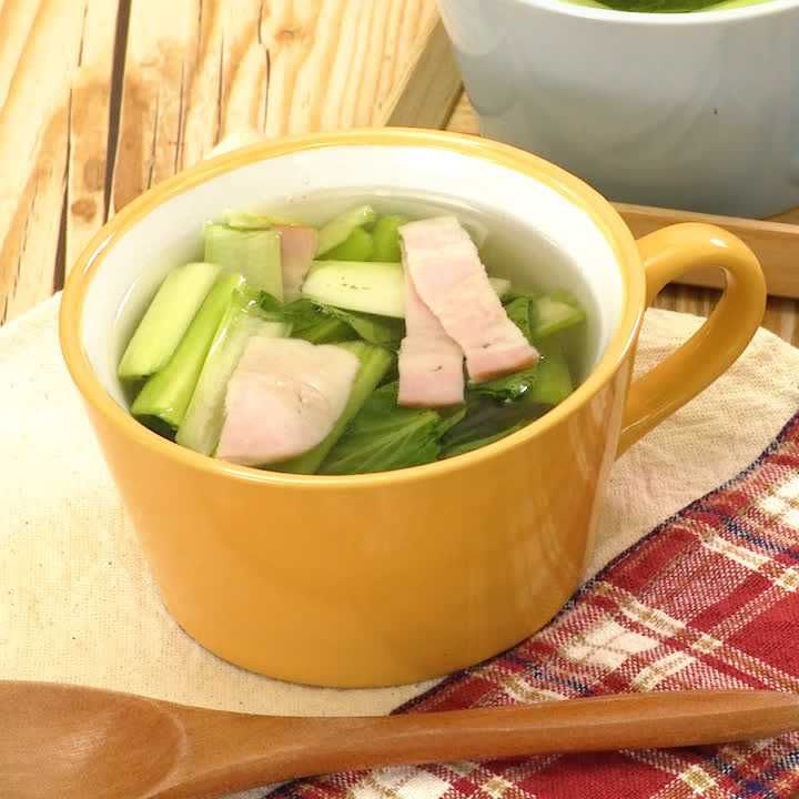 小松菜とベーコンの簡単スープ