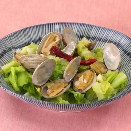 旨みたっぷり 春キャベツとあさりの酒蒸しのレシピ動画 作り方 Delish Kitchen