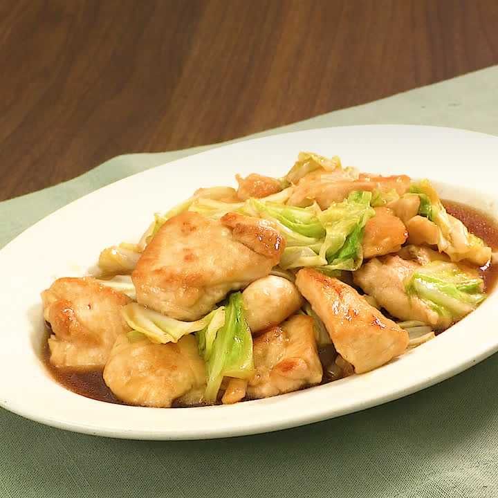 キャベツと鶏むね肉のオイスター炒め