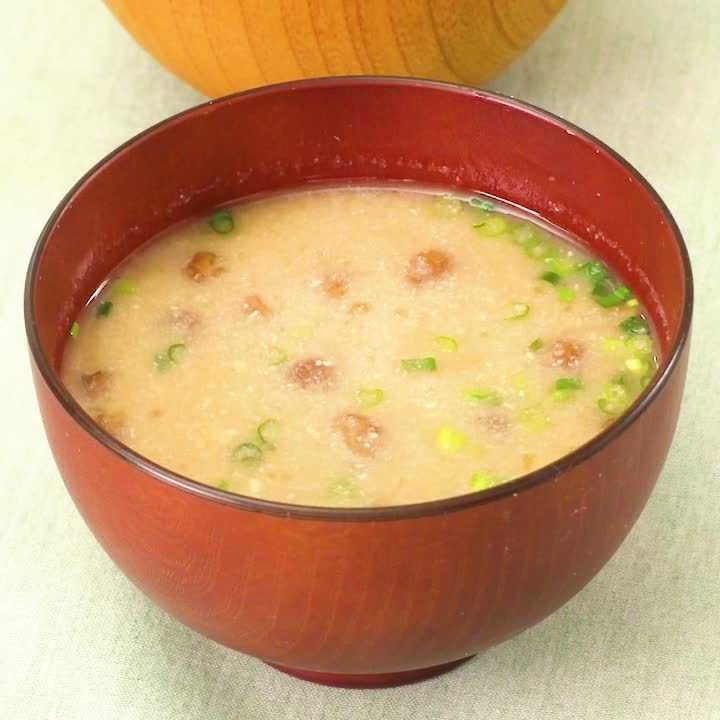おからとなめこのみそ汁