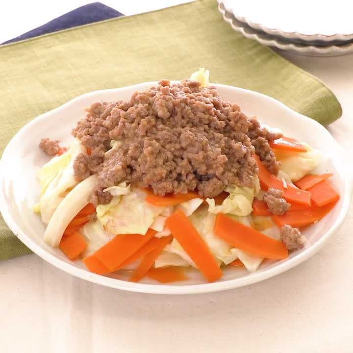 肉味噌キャベツのレンジ蒸し
