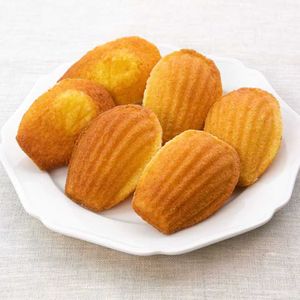 「基本のマドレーヌ」のレシピ動画