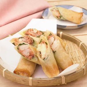 明太サラダチキン春巻き