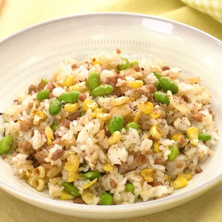 とうもろこしのガリバタチャーハン