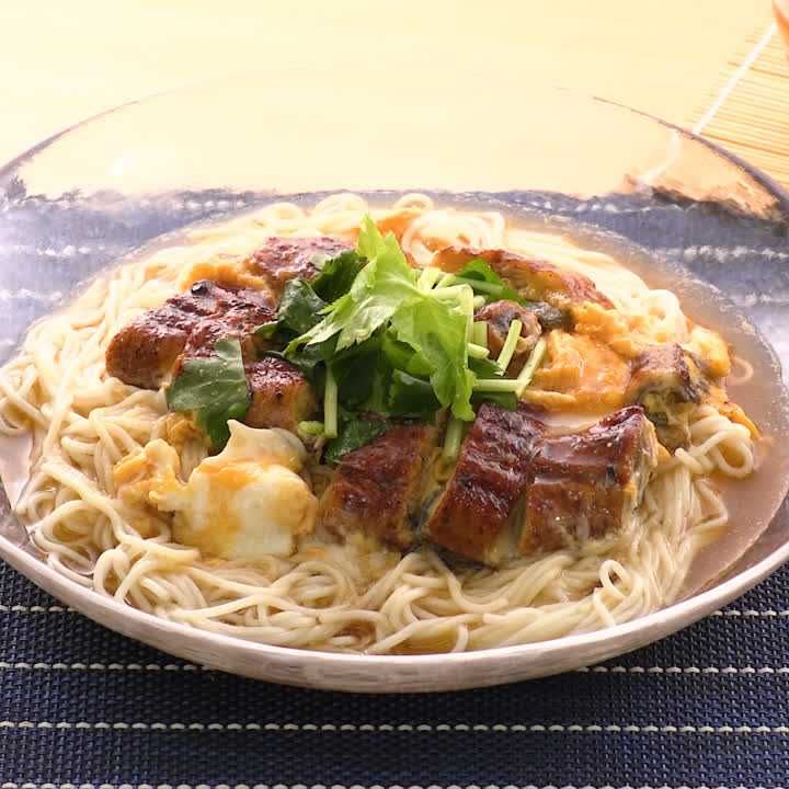 さっぱりそうめんのうなぎのせ