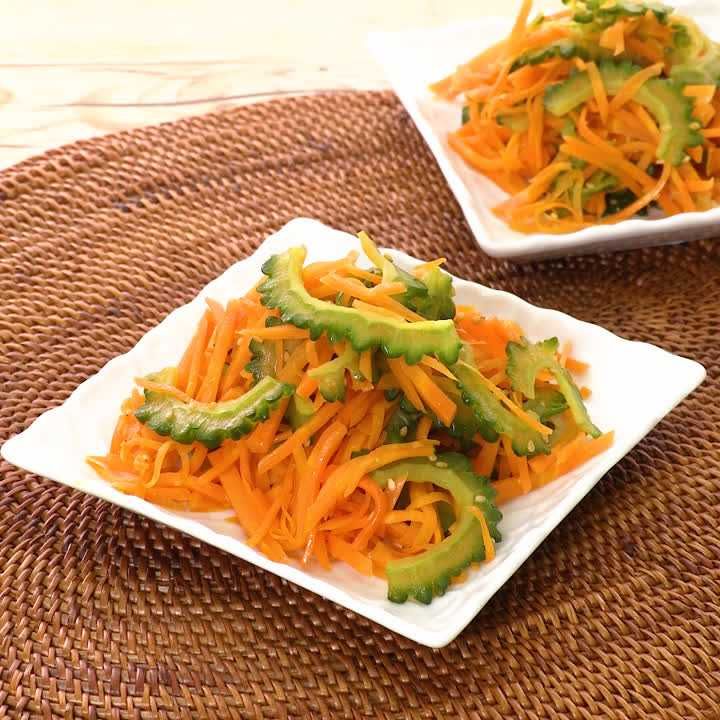 ゴーヤのにんじんしりしり