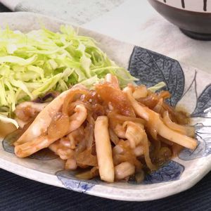 「アオリイカの生姜炒め」のレシピ動画