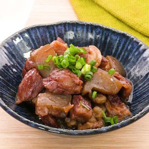 「牛すじ煮込み」のレシピ動画