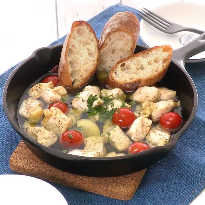 鶏むね肉のしっとりアヒージョ