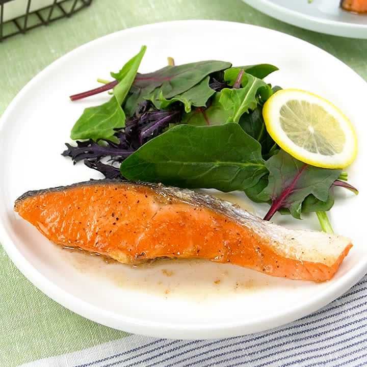 基本の鮭のムニエル